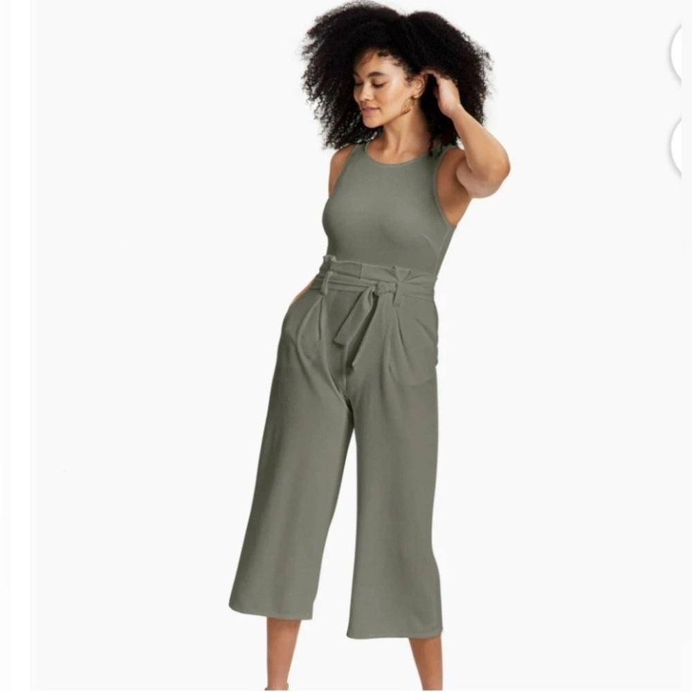 Bar III Women’s XL Olive Green Jumpsuit Sleeveless Romper  Belted Waist